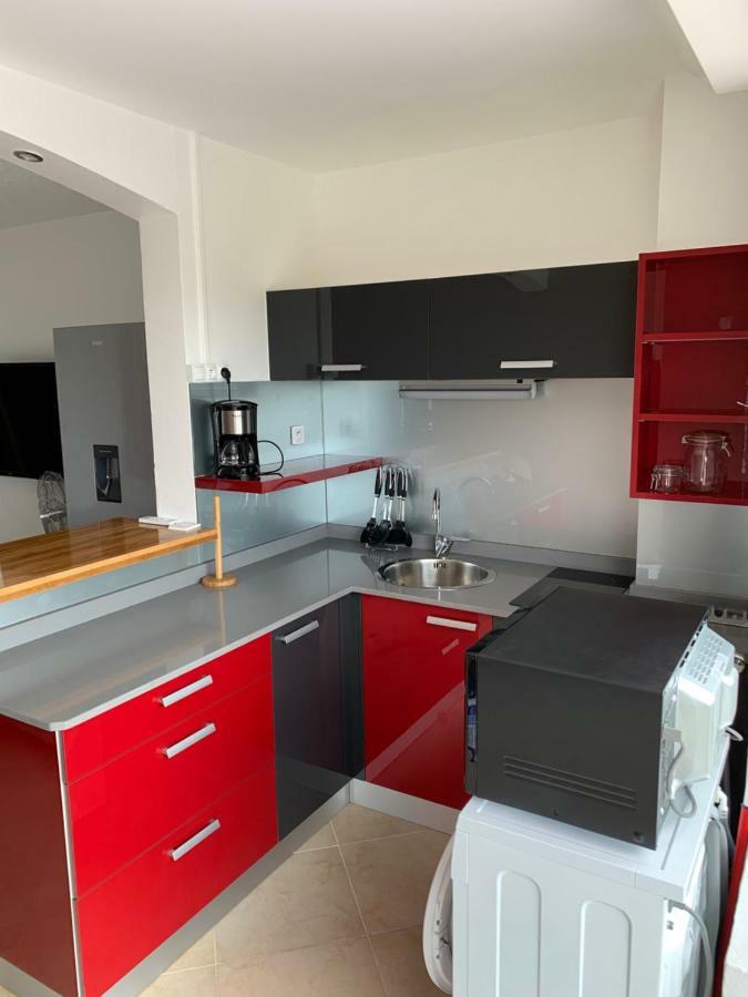 Studio Ds Residence Securisee Avec Vue & Acces A La Mer . เลอ มูเล่ ภายนอก รูปภาพ